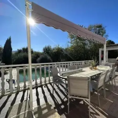 别墅 Spacieuse Avec Piscine Privee A