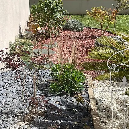 Spacieuse Avec Piscine Privee A