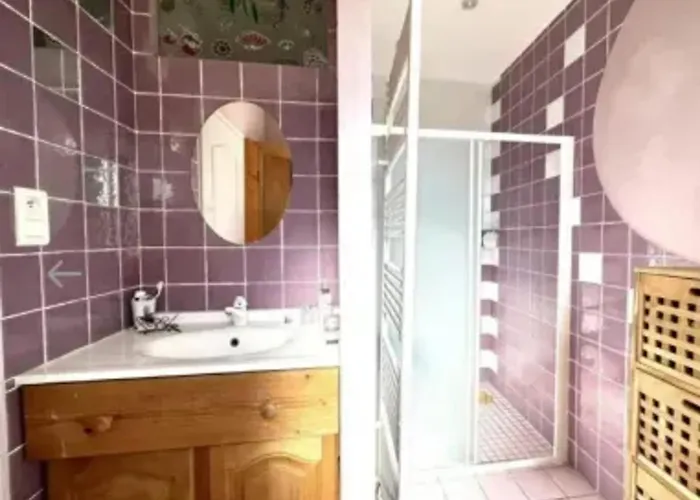 Spacieuse Avec Piscine Privee A Saint-Laurent-de-Neste