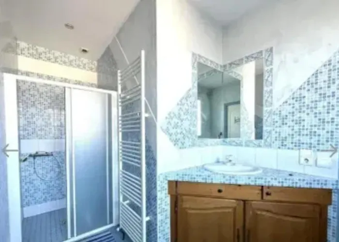 Spacieuse Avec Piscine Privee A *